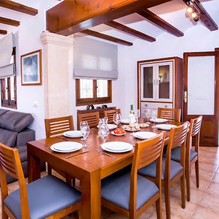 Villa La Esquina By Interhome *
